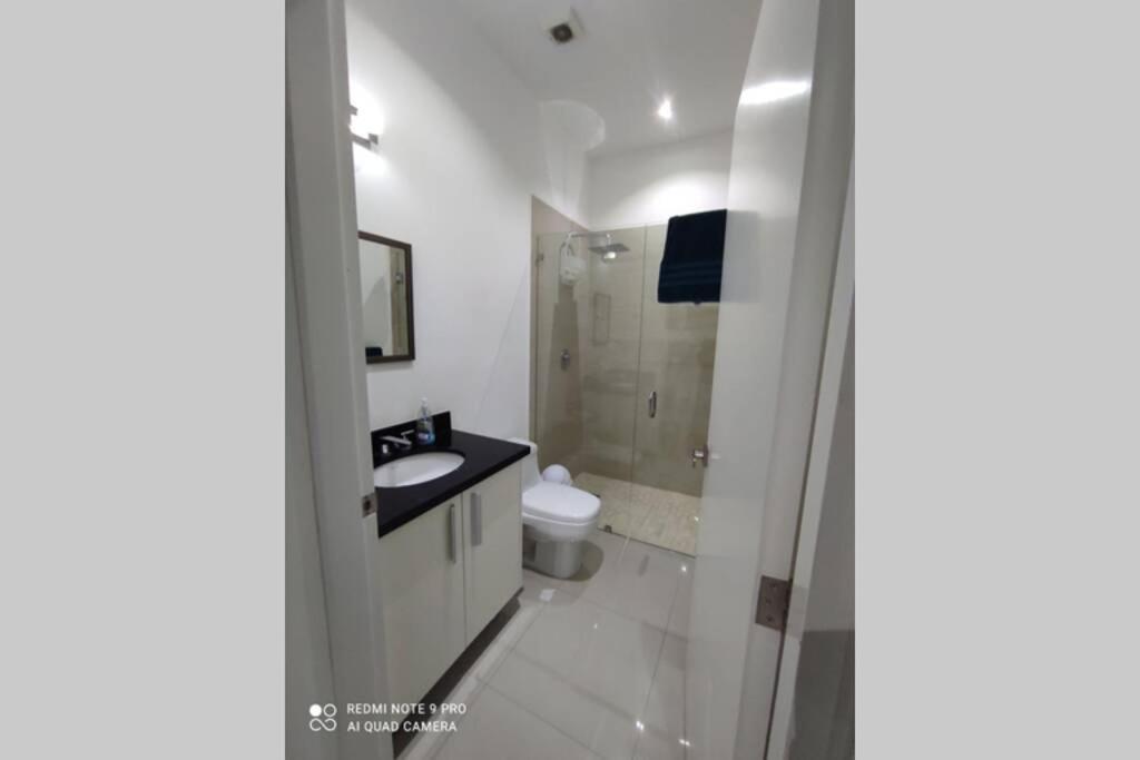 Condominio Torre Eme Frente Al Malecon Vista A La Ciudad Con Alberca Y Algo Al Mar Gimnacio Mazatlán Kültér fotó